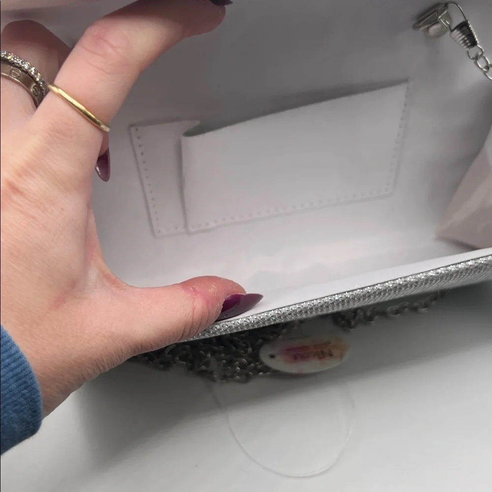 695. Silver Rhinestone Clutch with Crossbody Chain - Picture 4 of 4